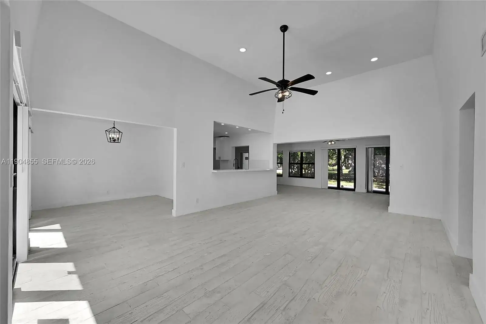 4603 King Palm Dr, Tamarac FL 33319 photo 5