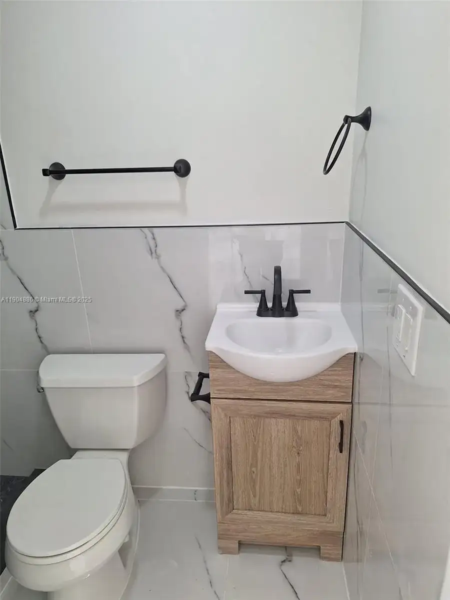 26XX Riviera Dr, Miramar FL 33023 photo 5