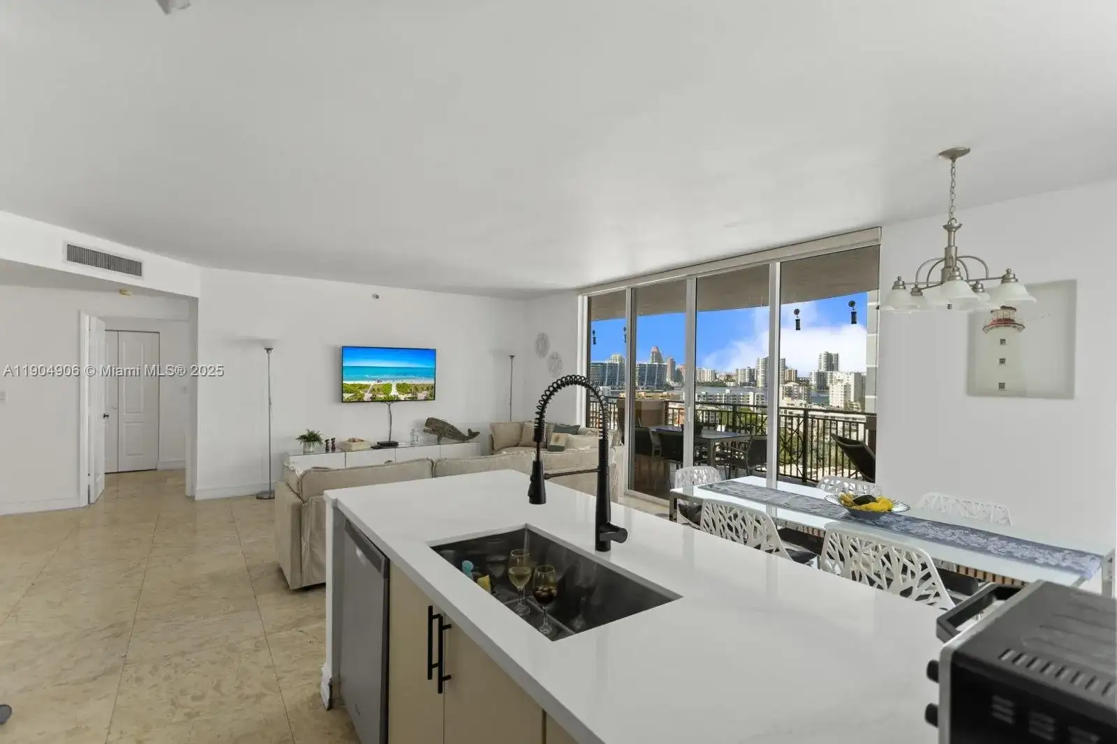 17555 Atlantic Blvd, Sunny Isles Beach FL 33160 photo 3