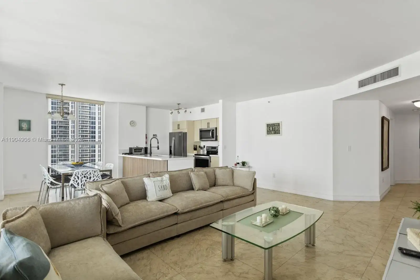17555 Atlantic Blvd, Sunny Isles Beach FL 33160 photo 5
