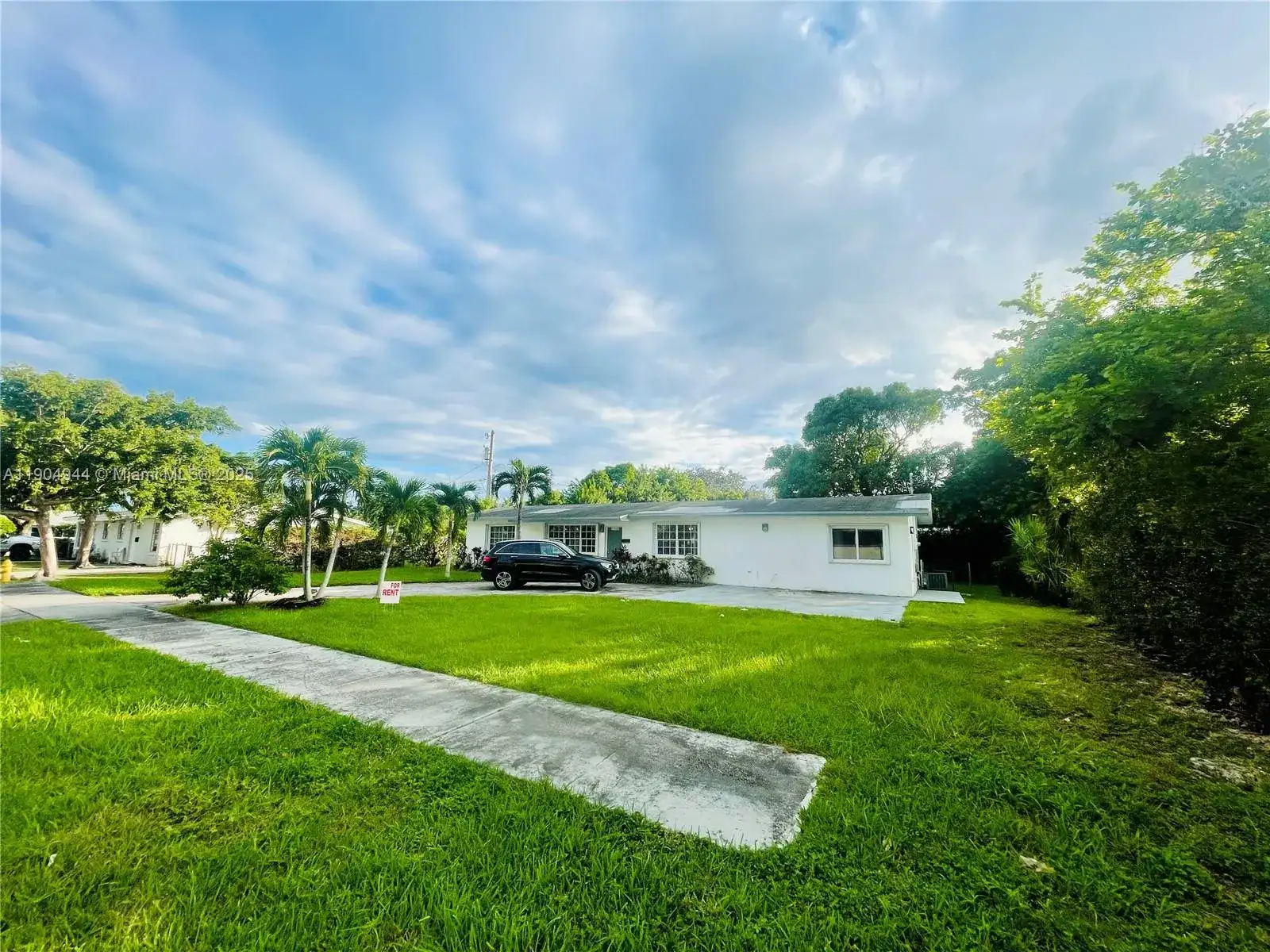 20560 SW 113th Rd, Miami FL 33189 photo 3