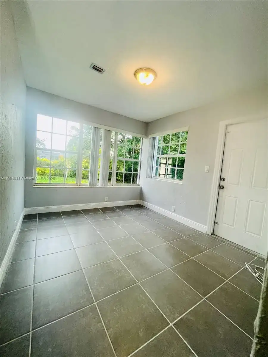 20560 SW 113th Rd, Miami FL 33189 photo 5