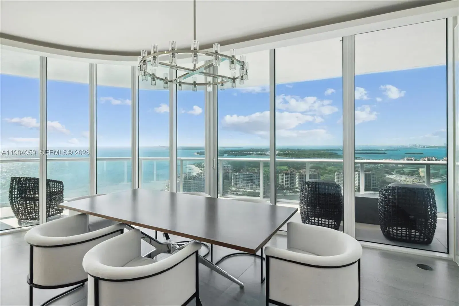 100 S Pointe Dr # 3203, Miami Beach FL 33139