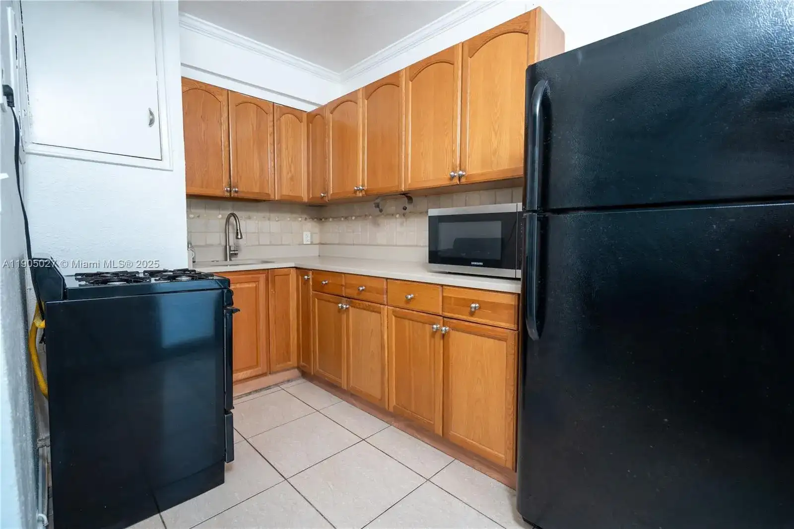7435 Harding Ave # 204A, Miami Beach FL 33141 photo 4