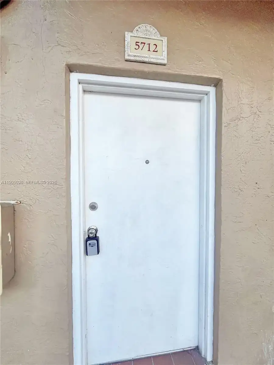 5712 W 25th Ct # 5712, Hialeah FL 33016 photo 4
