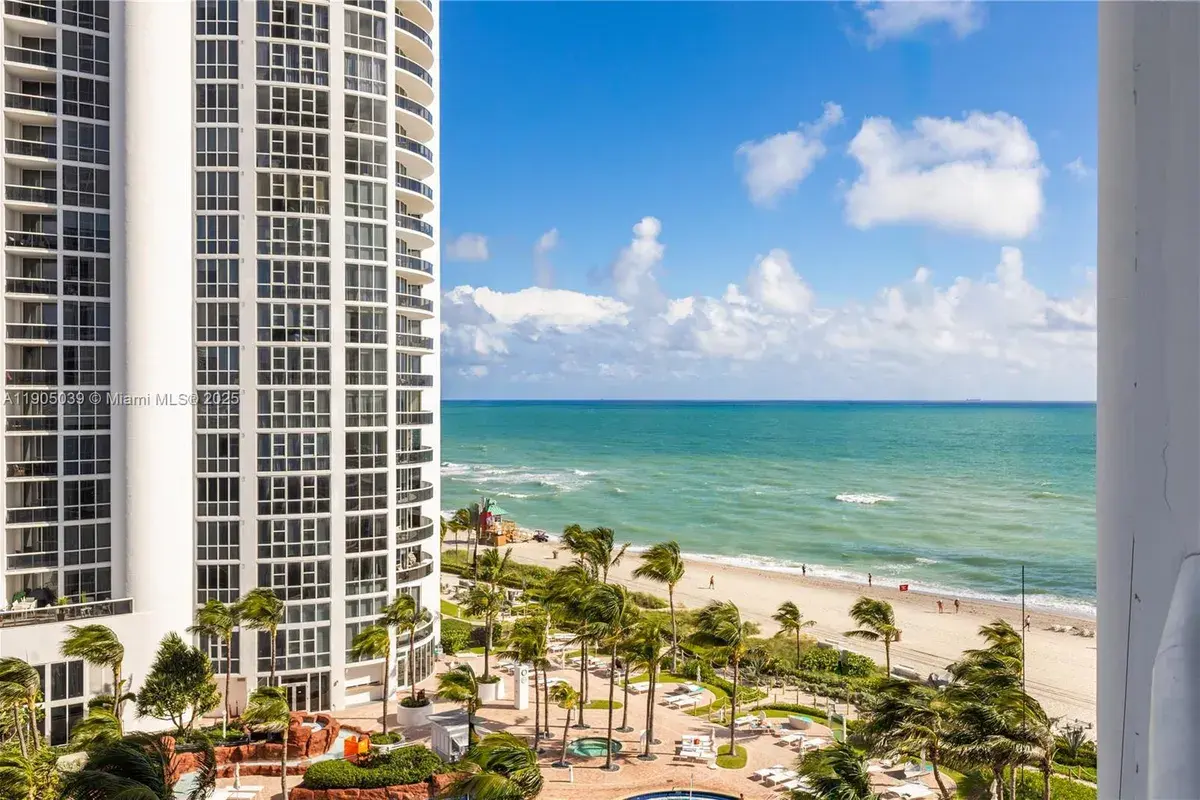 18101 Collins Ave # 906, Sunny Isles Beach FL 33160