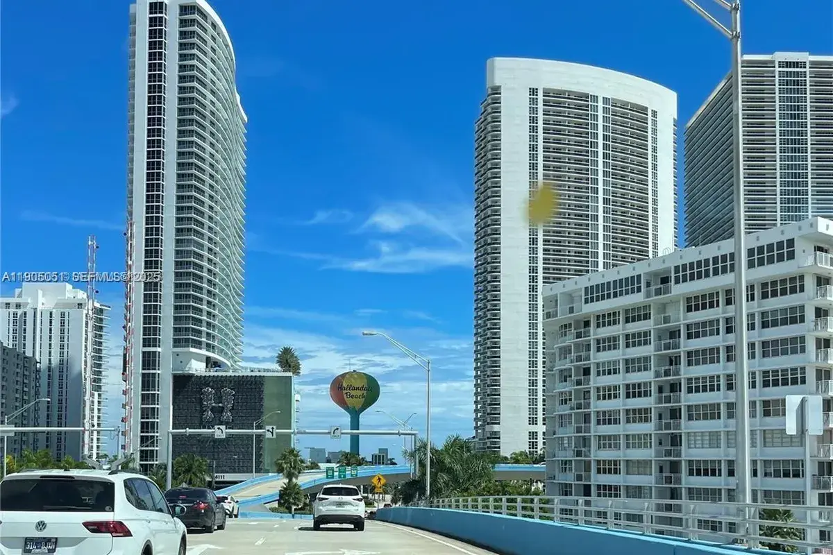 1817 S Ocean Dr # 922, Hallandale Beach FL 33009