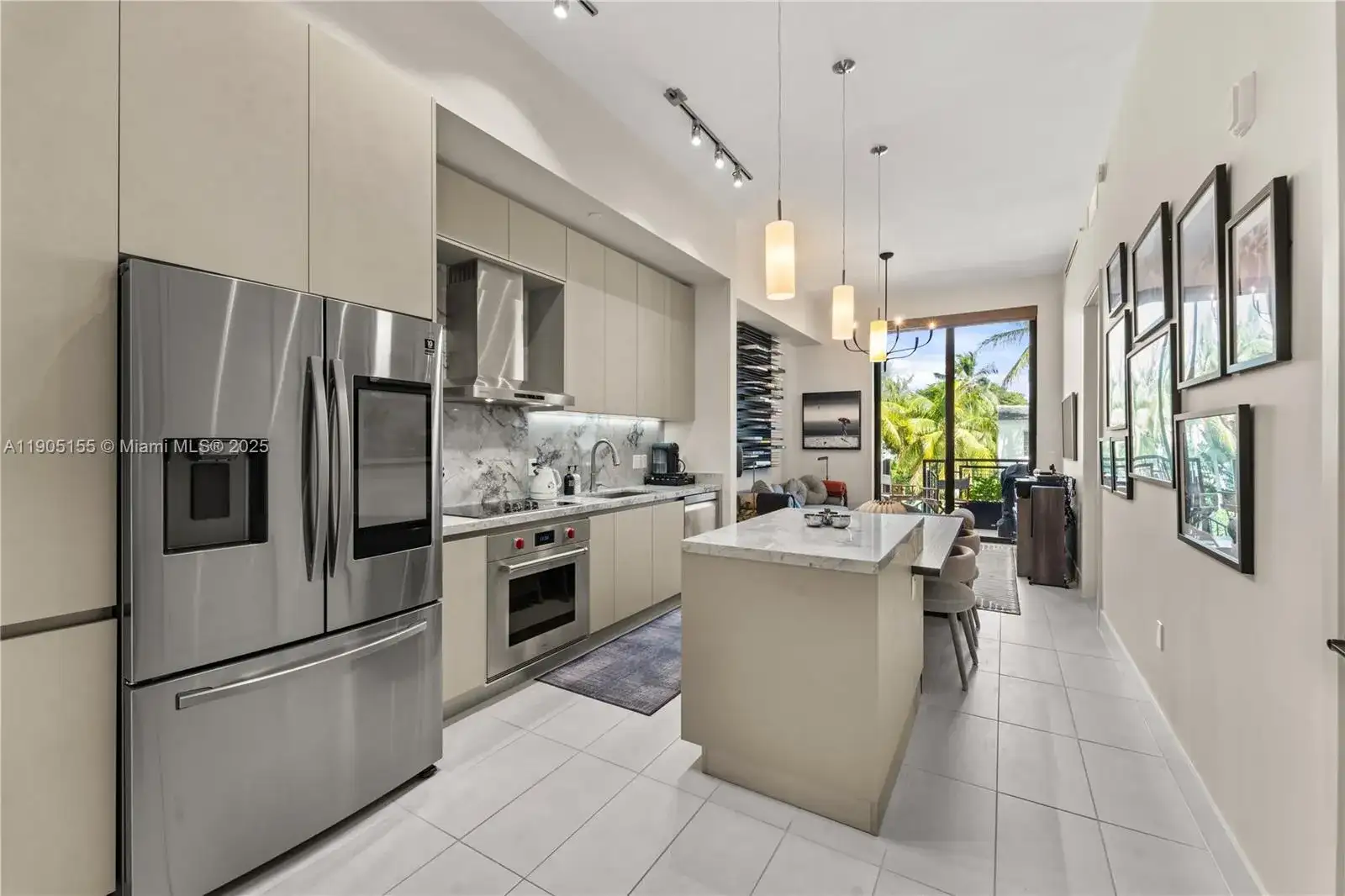 1030 15th St # 217, Miami Beach FL 33139 photo 2