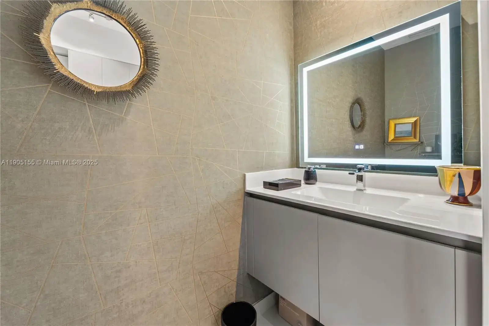 1030 15th St # 217, Miami Beach FL 33139 photo 3