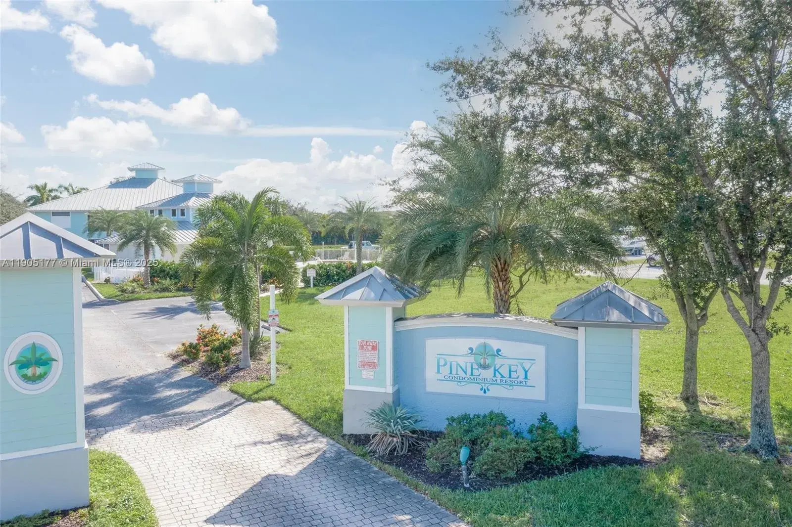 2 bedroom 2 bath Residential for sale at 1050 Hancock Creek South Blvd # 203, Cape Coral FL 33909
