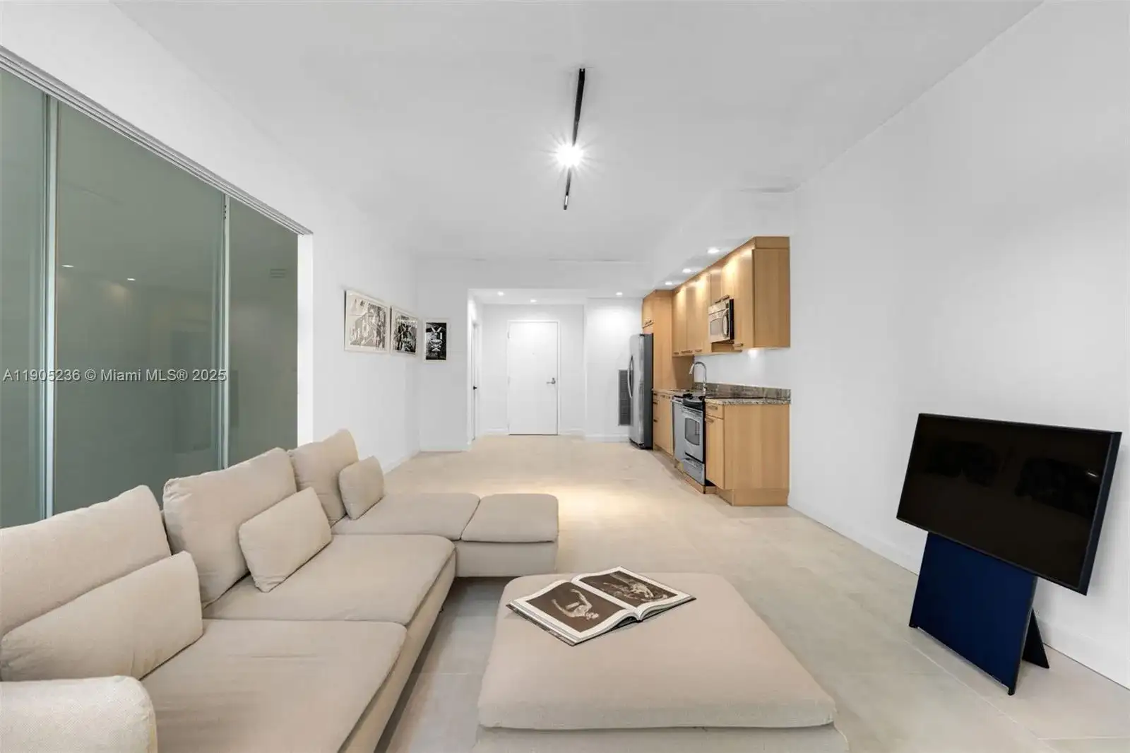 2001 Meridian Ave # 327, Miami Beach FL 33139 photo 3