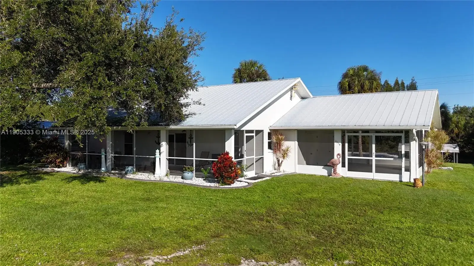 1159 Lock Lane, Moore Haven FL 33471 photo 5
