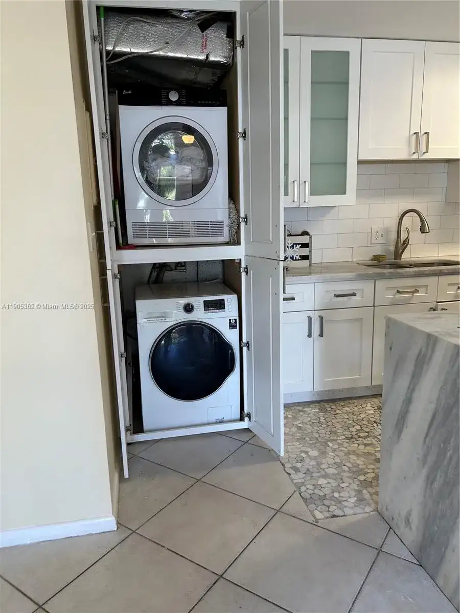 600 Executive Center Dr # 204, West Palm Beach FL 33401 photo 3