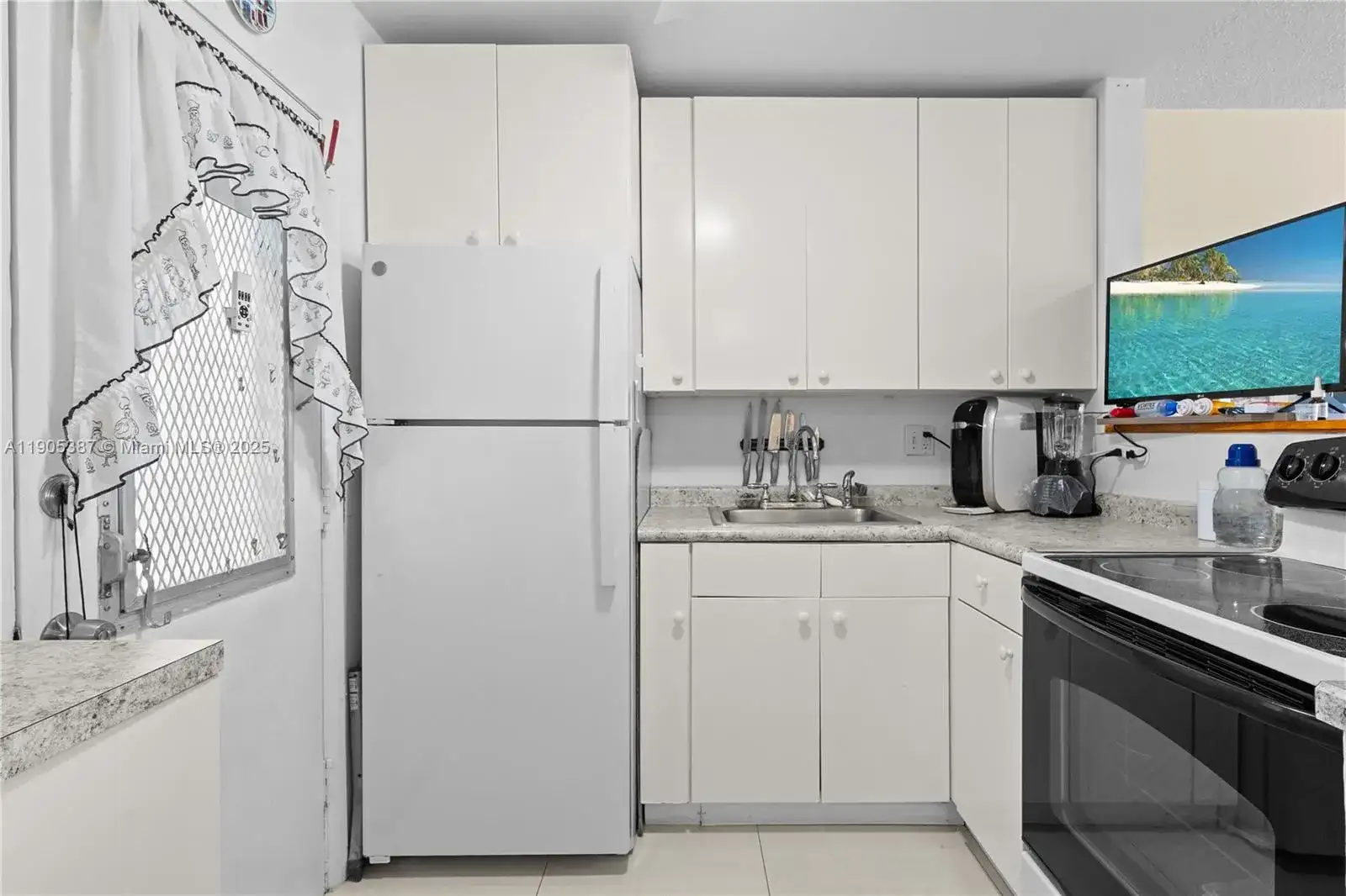 2930 Point East Dr # 407, Aventura FL 33160 photo 4