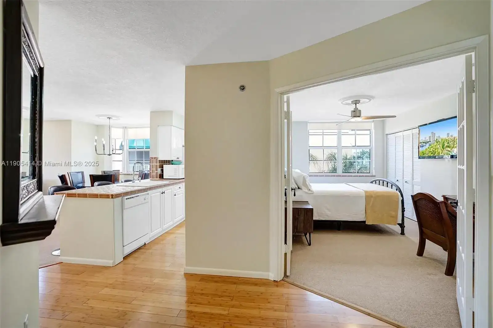 19877 E Country Club Dr # 3607, Aventura FL 33180 photo 3