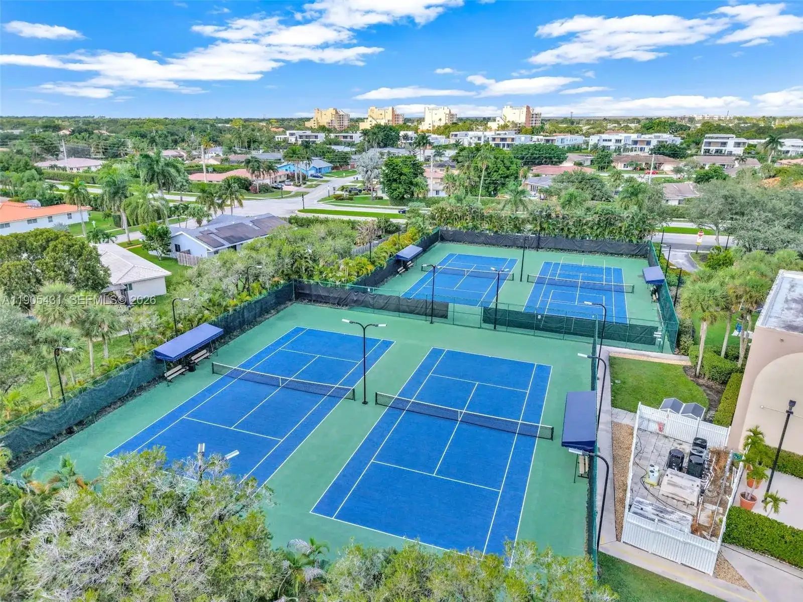 453 Lakeview Dr # 1, Weston FL 33326 photo 3