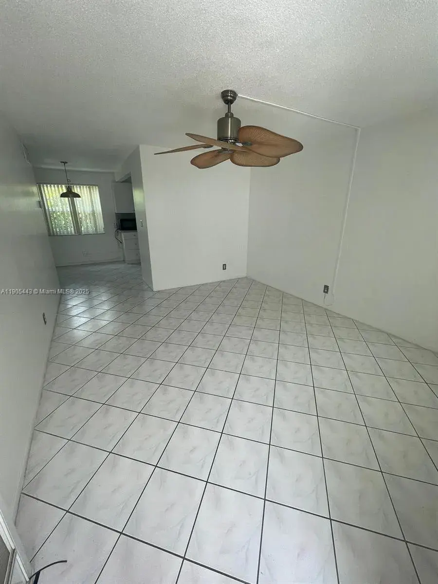 2826 Van Buren St # 4, Hollywood FL 33020