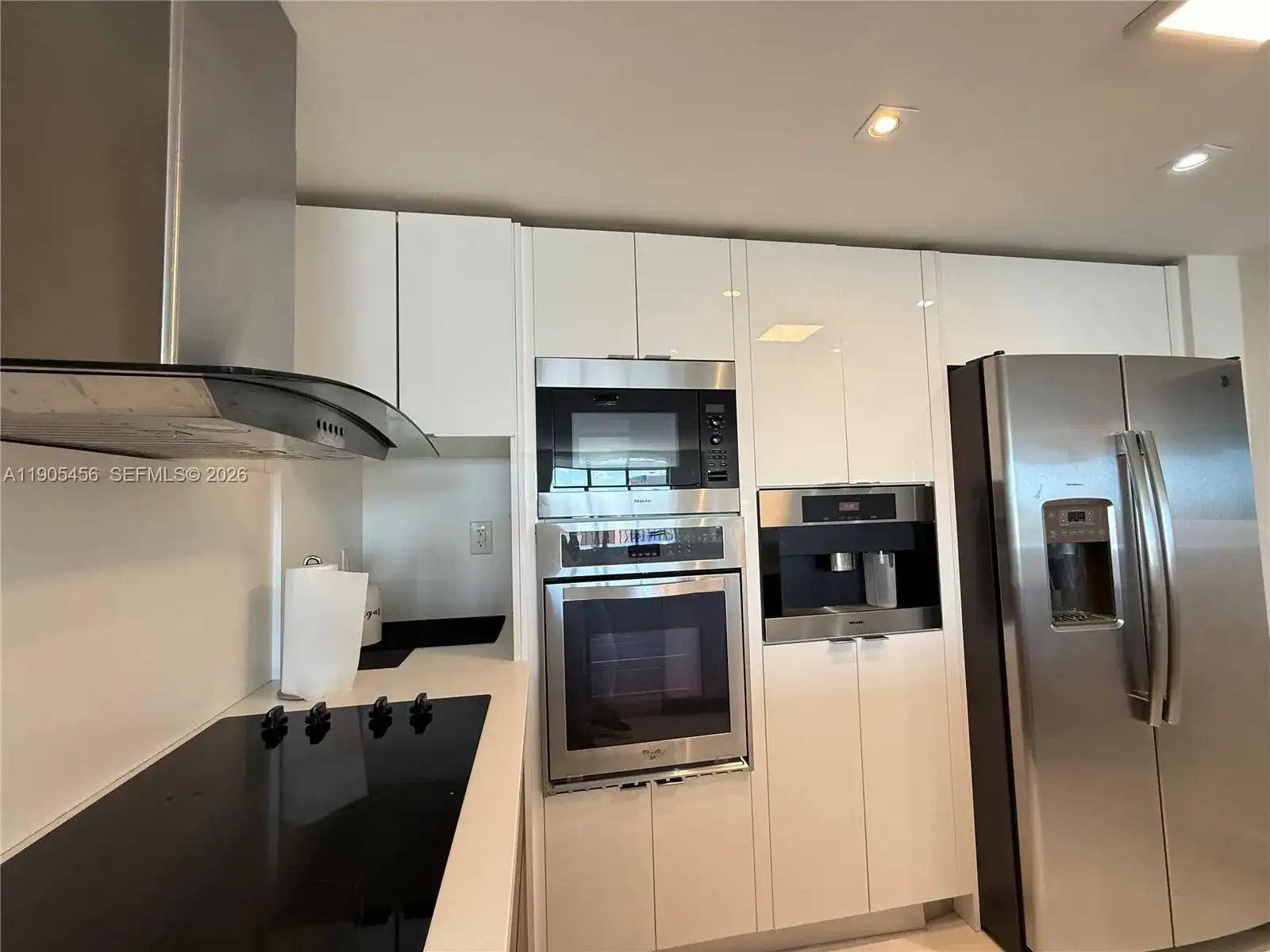 2780 NE 183rd St # 1403, Aventura FL 33160 photo 2