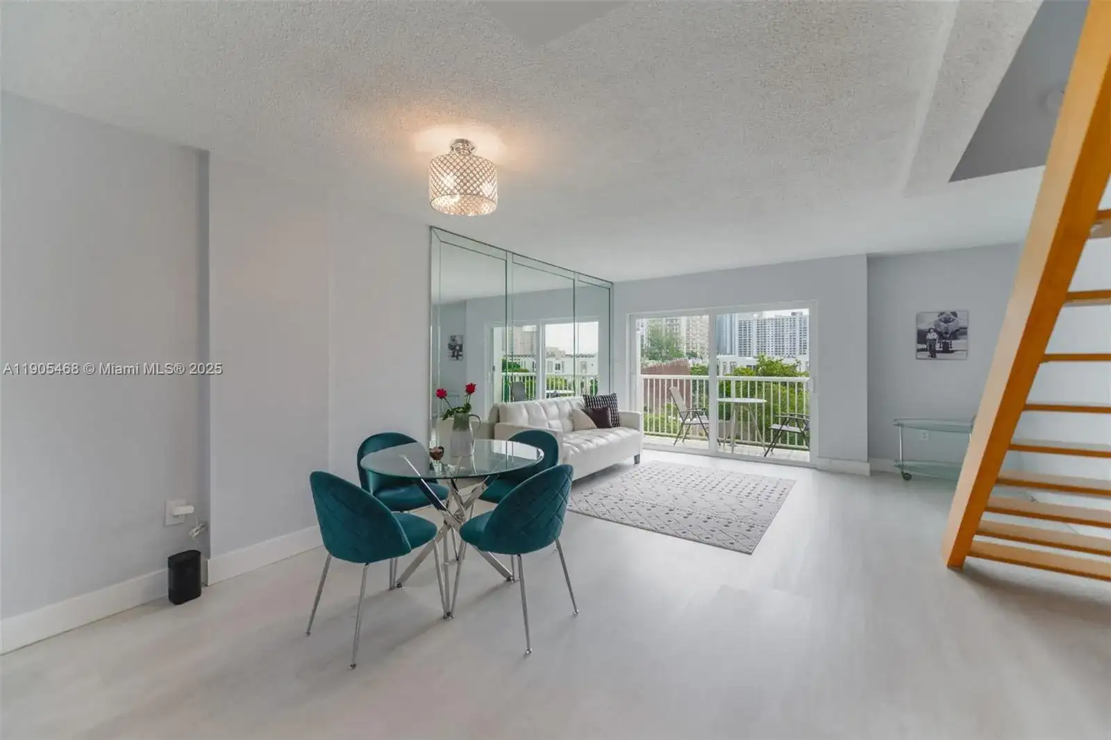 17800 Atlantic Blvd, Sunny Isles Beach FL 33160 photo 2