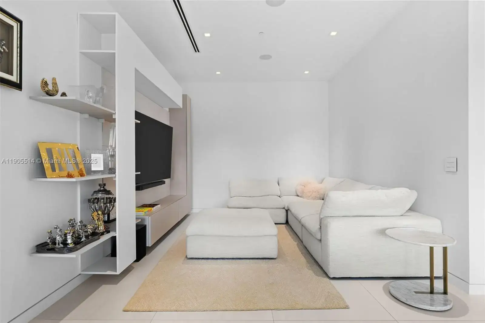 16500 Collins Ave # 8, Sunny Isles Beach FL 33160 photo 5