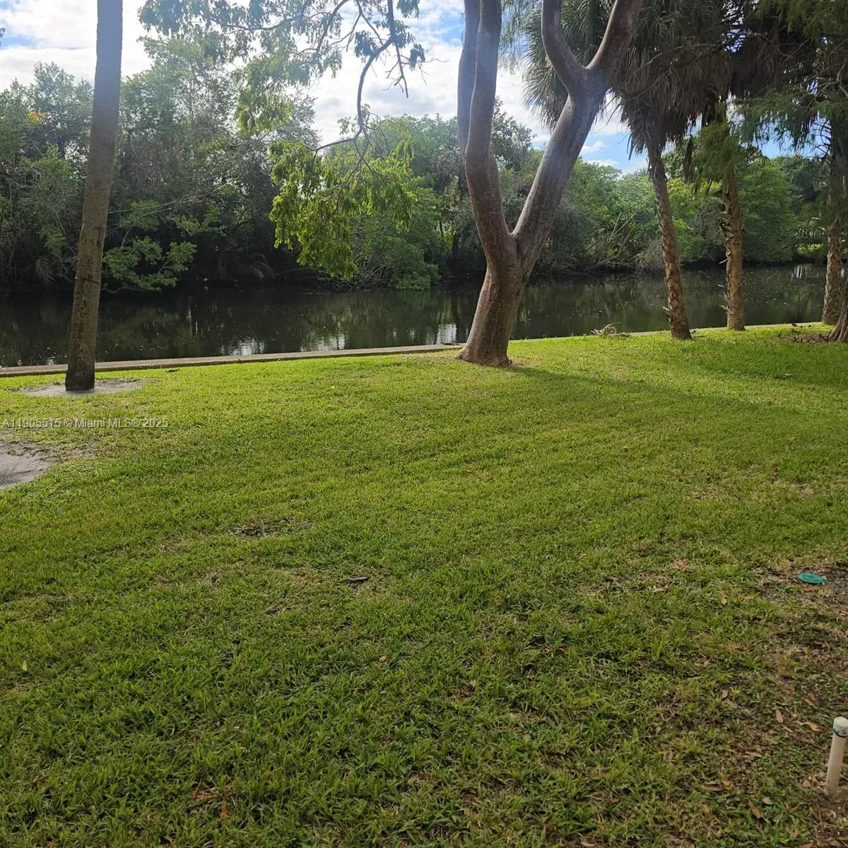 2136 NW 4th St, Fort Lauderdale FL 33311
