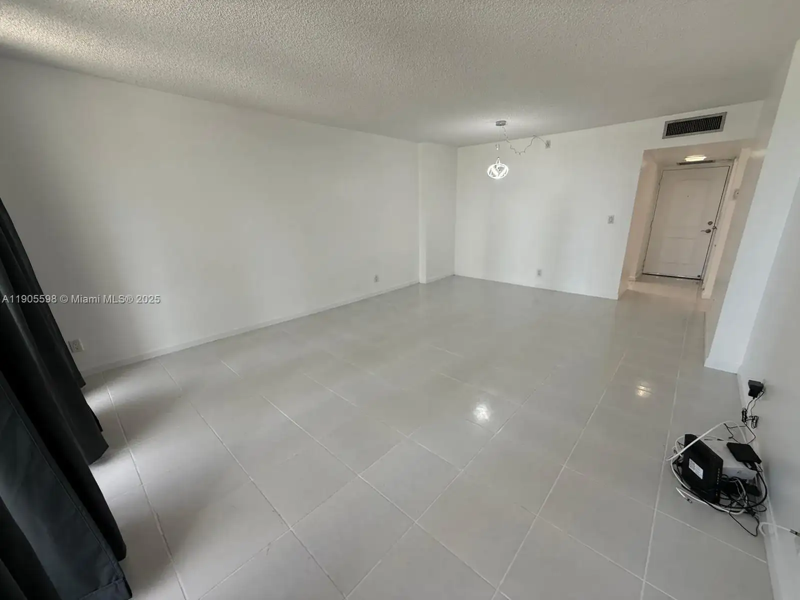 100 Bayview Dr # 412, Sunny Isles Beach FL 33160 photo 5
