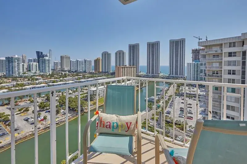 500 Bayview Dr # 2031, Sunny Isles Beach FL 33160