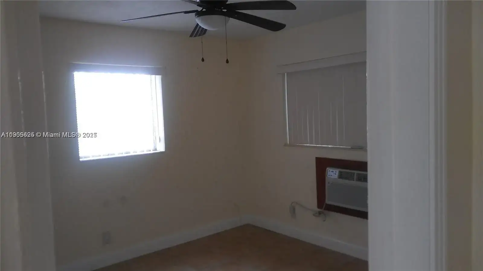 2441 SW 27th Ave # 3, Miami FL 33145 photo 3