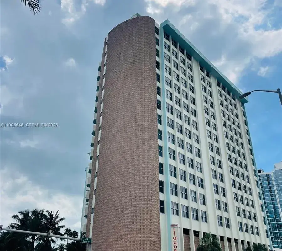 2899 Collins Ave # 648, Miami Beach FL 33140