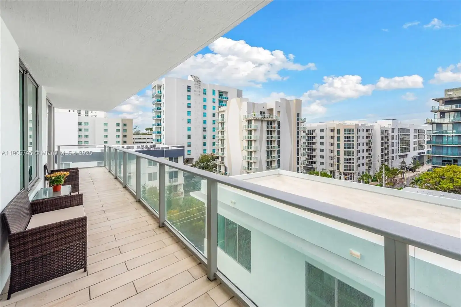 1600 SW 1st Ave # 602, Miami FL 33129 photo 3