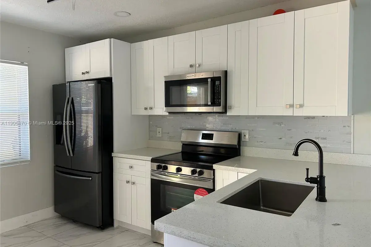 6036 BUCHANAN ST Rear, Hollywood FL 33024