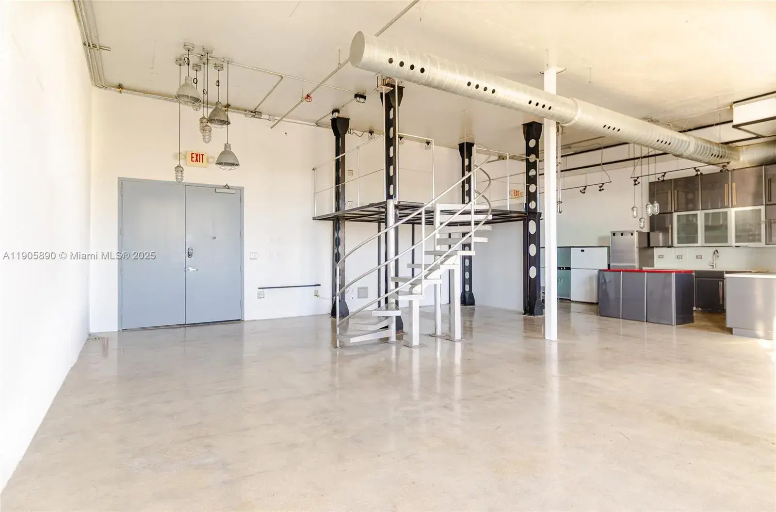 250 NW 23rd # 405, Miami FL 33127