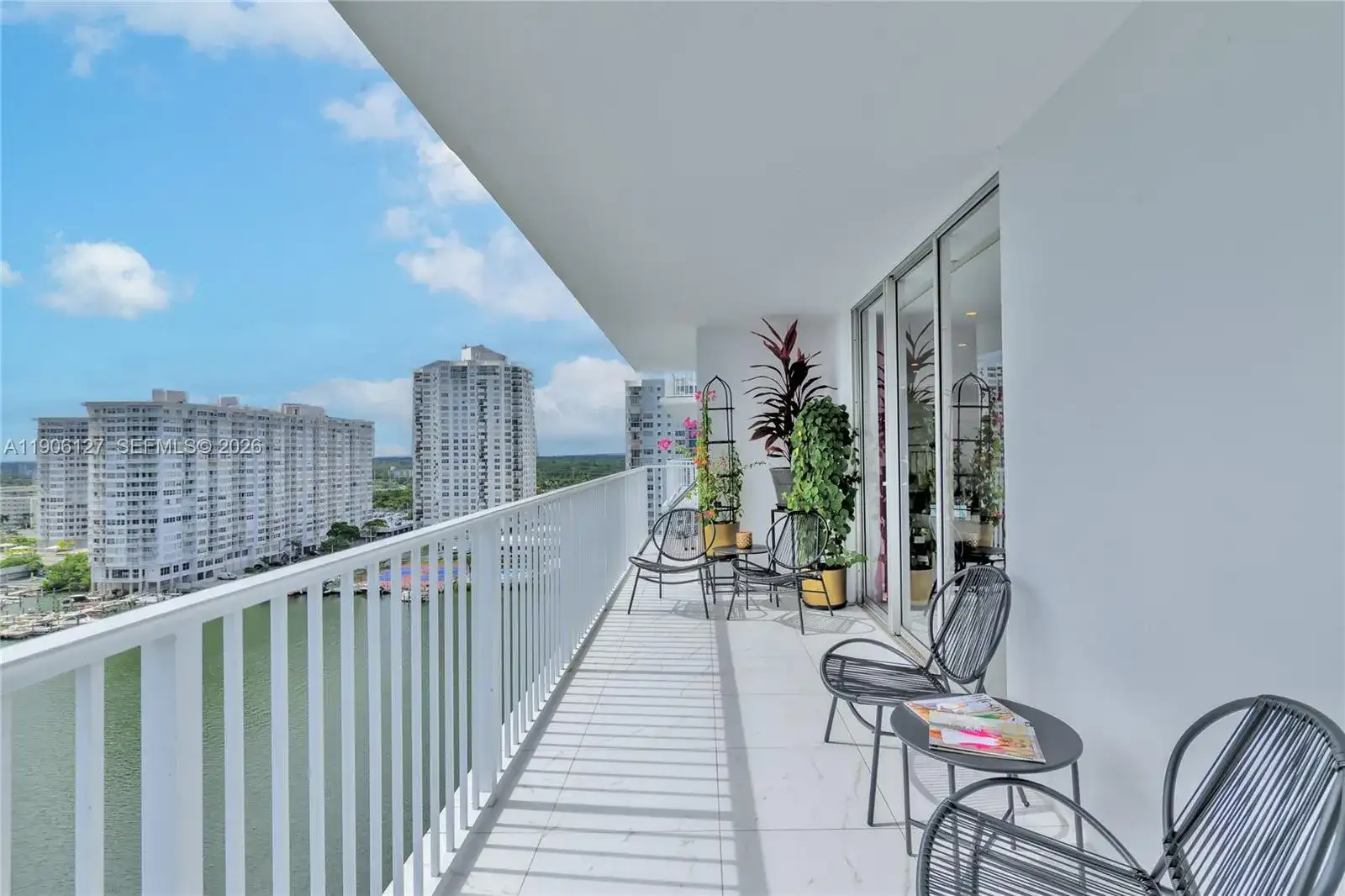 2801 NE 183rd St # 1516W, Aventura FL 33160 photo 3