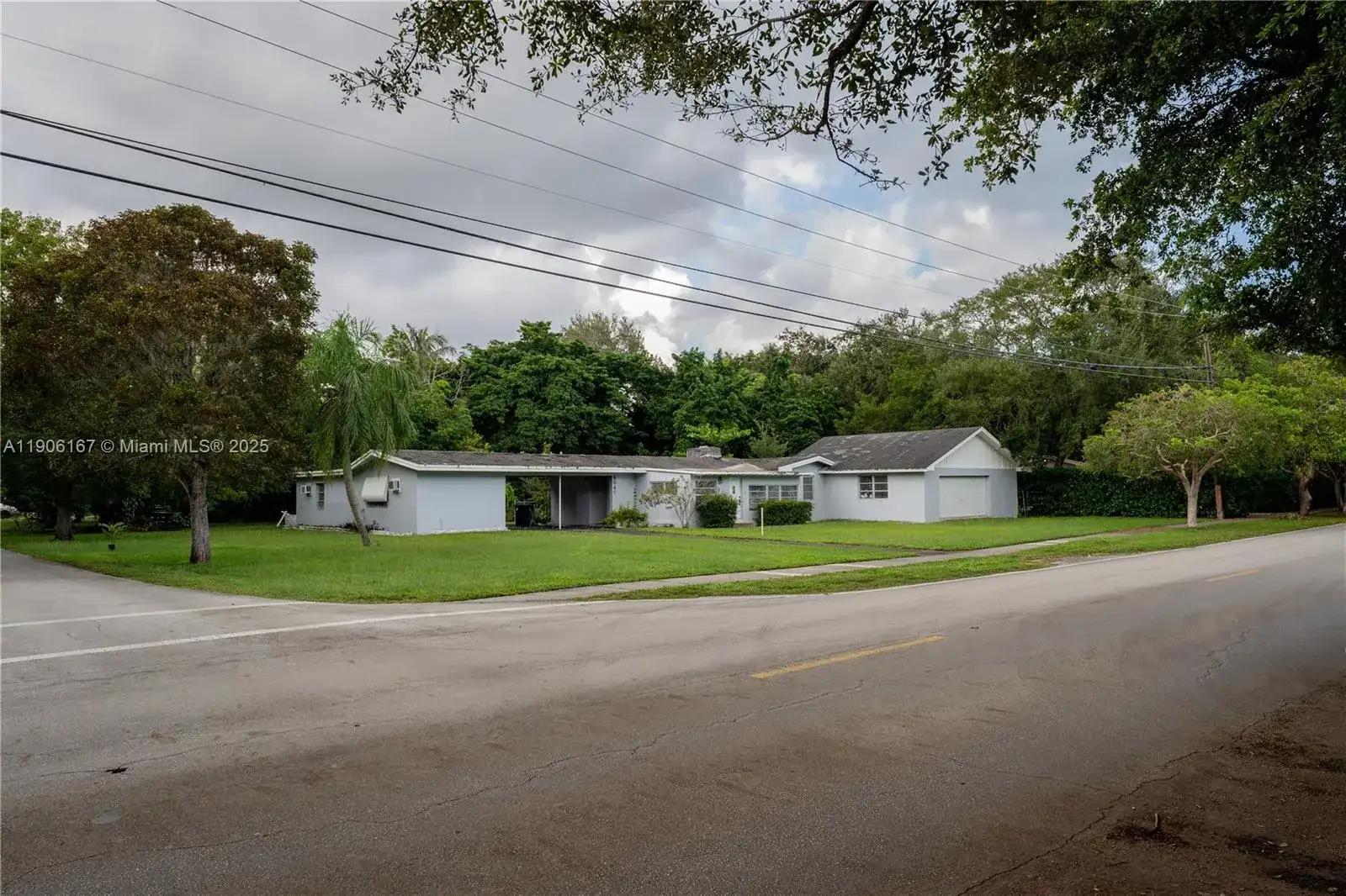 8045 SW 128th St, Pinecrest FL 33156 photo 5