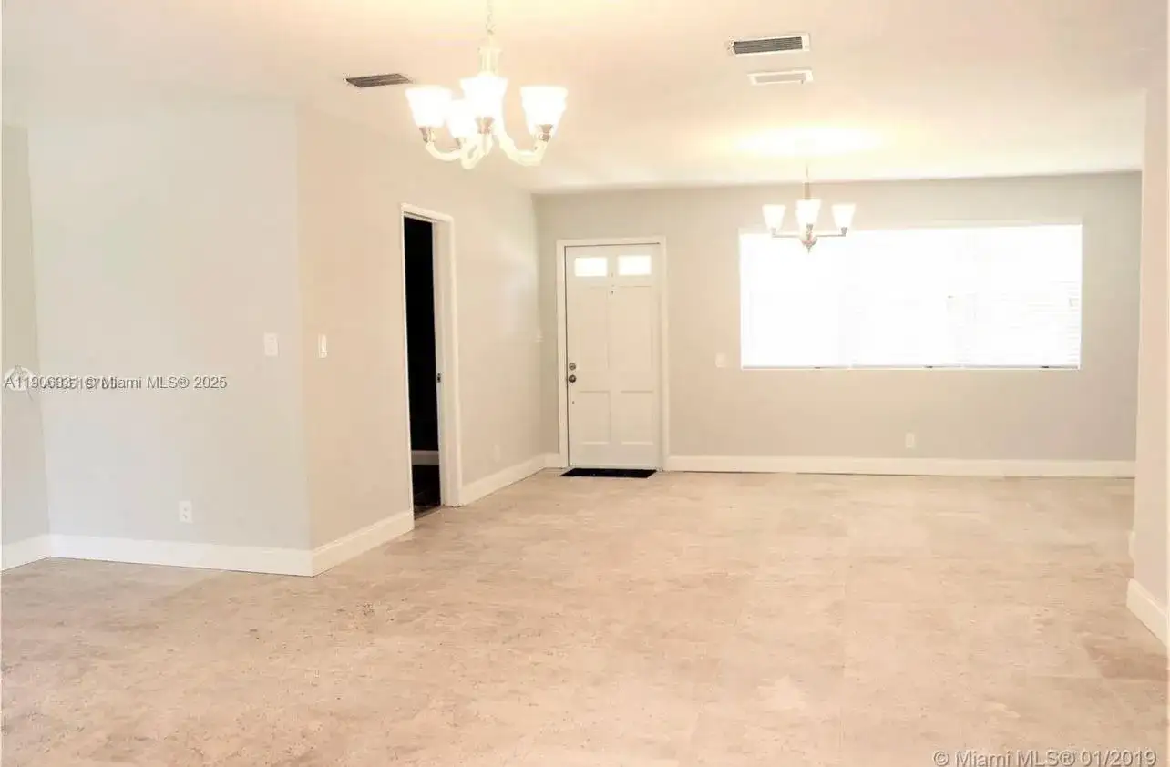 1060 W PROSPECT, Oakland Park FL 33309 photo 2