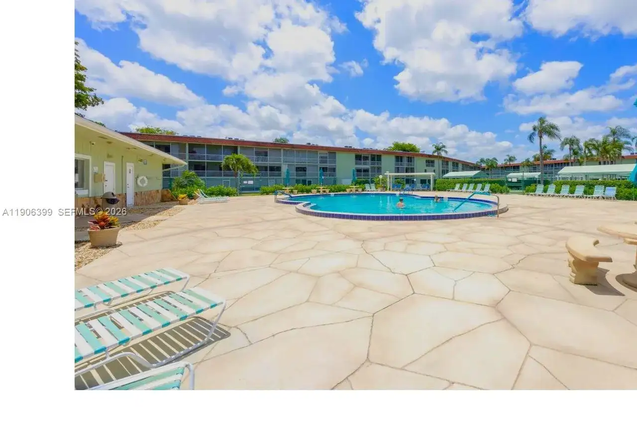 3000 Springdale Blvd # V109, Palm Springs FL 33461 photo 4