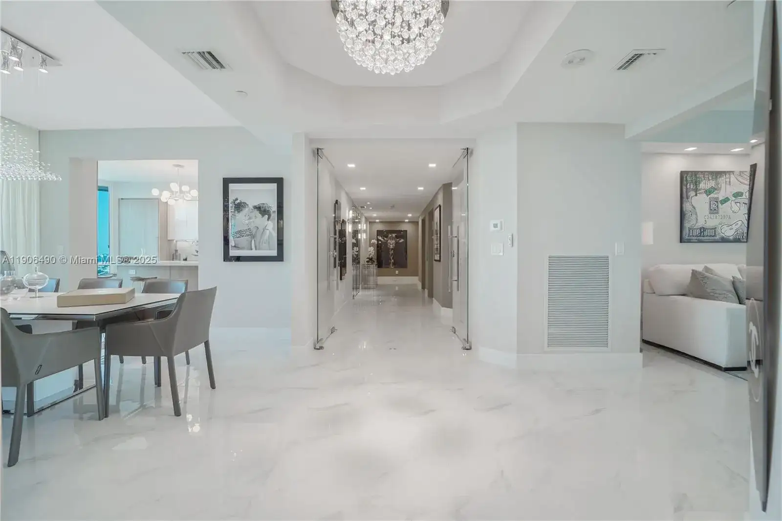 300 S Pointe Dr # 4306, Miami Beach FL 33139 photo 5