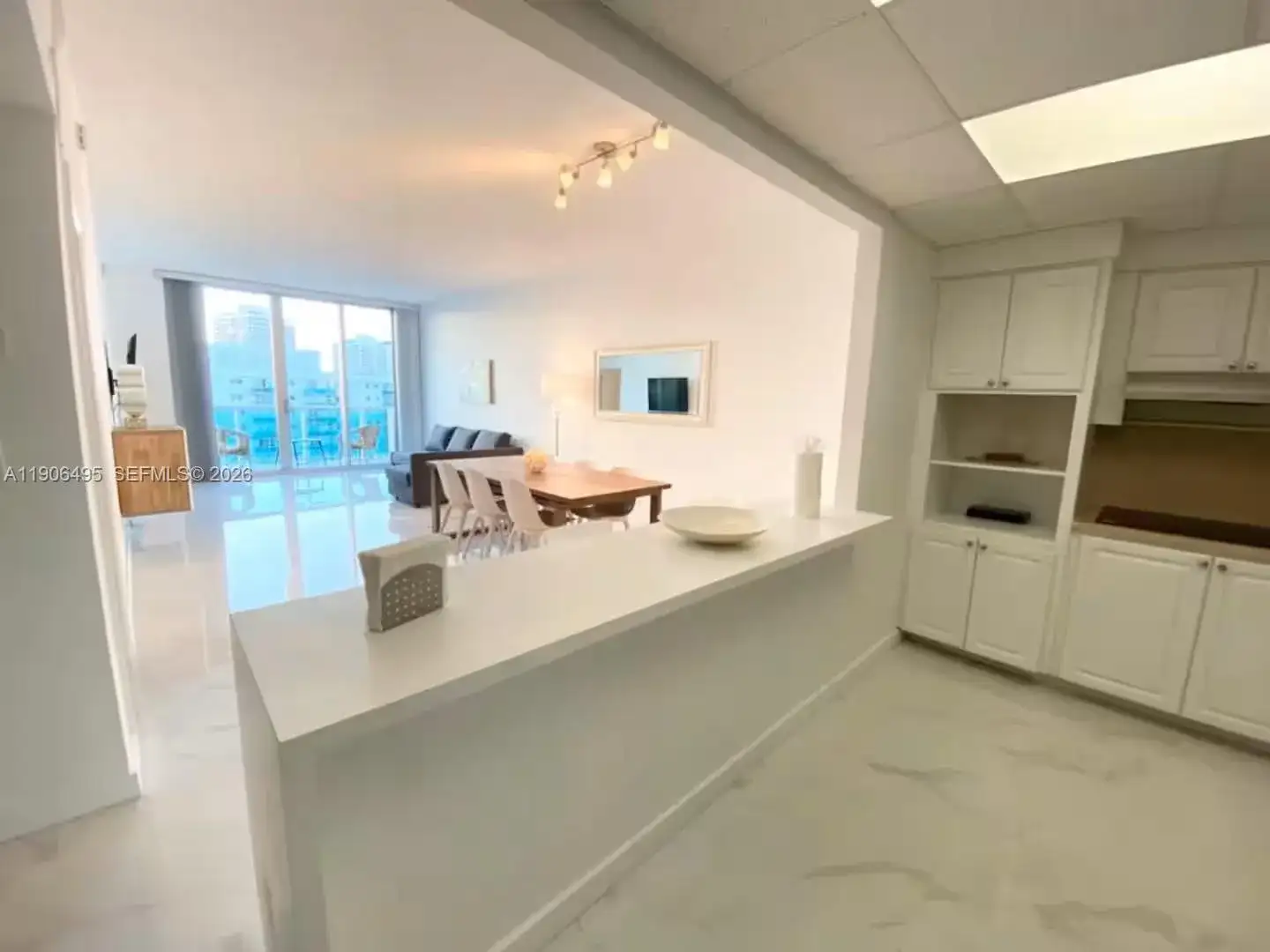19370 Collins Ave # 10, Sunny Isles Beach FL 33160 photo 4