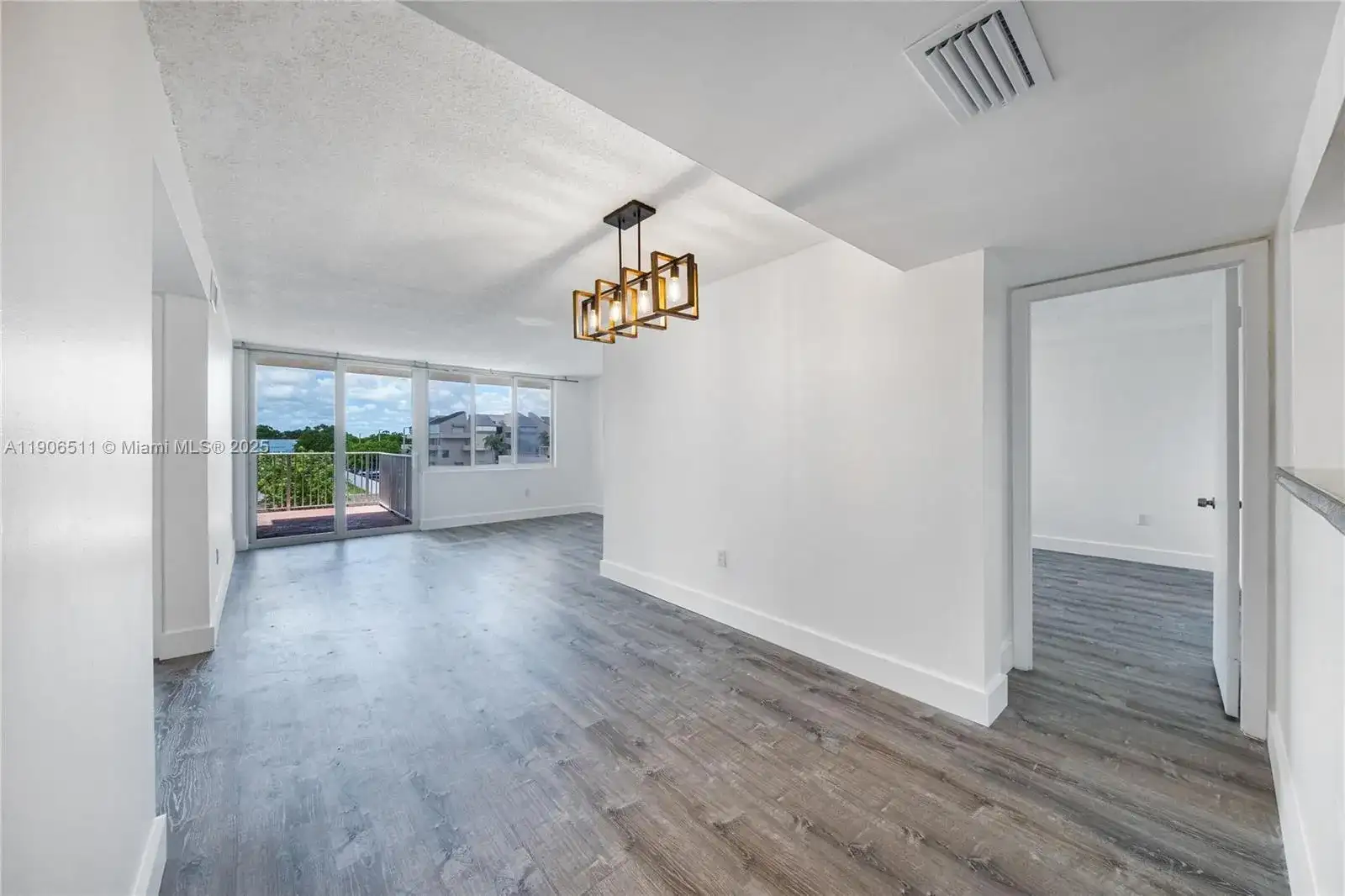 10700 SW 108th Ave # C316, Miami FL 33176 photo 5