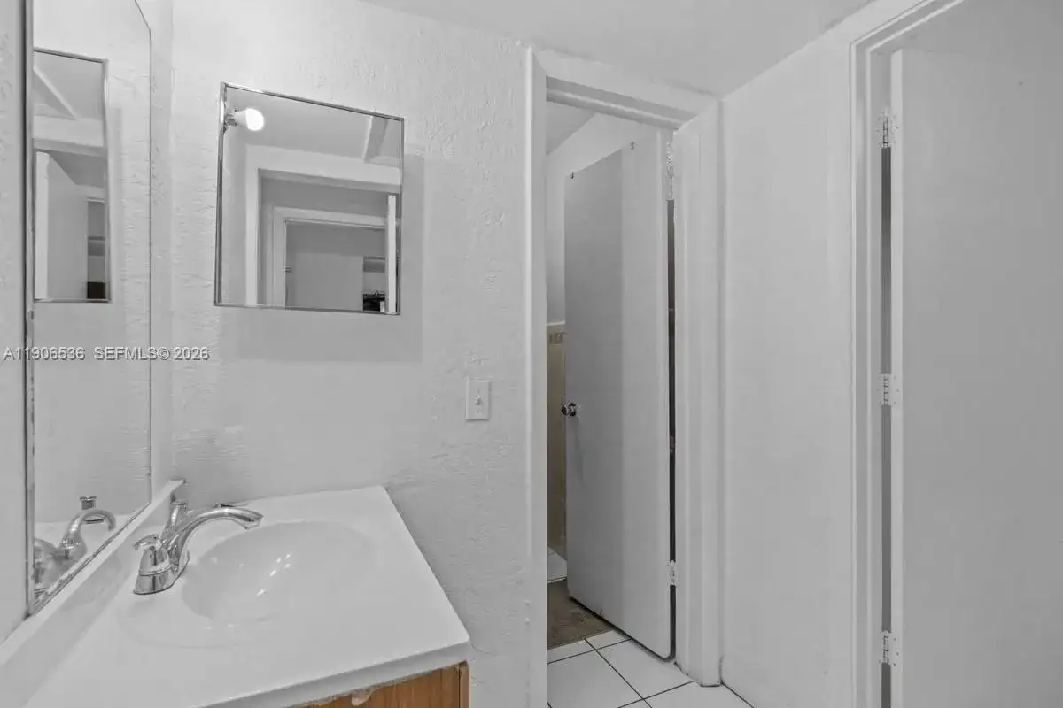 1275 W 35th St # 55B, Hialeah FL 33012 photo 5