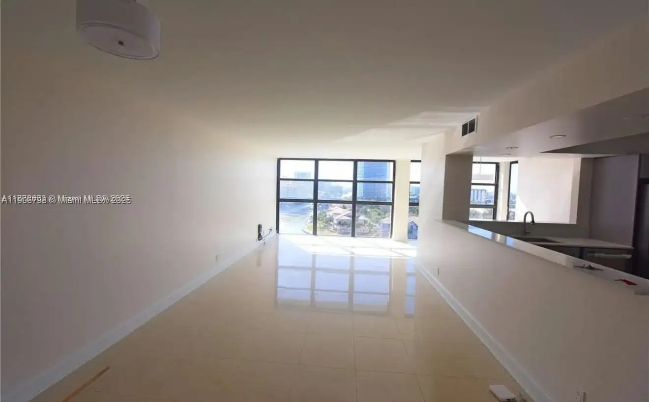 200 Leslie Dr # 1124, Hallandale Beach FL 33009 photo 5