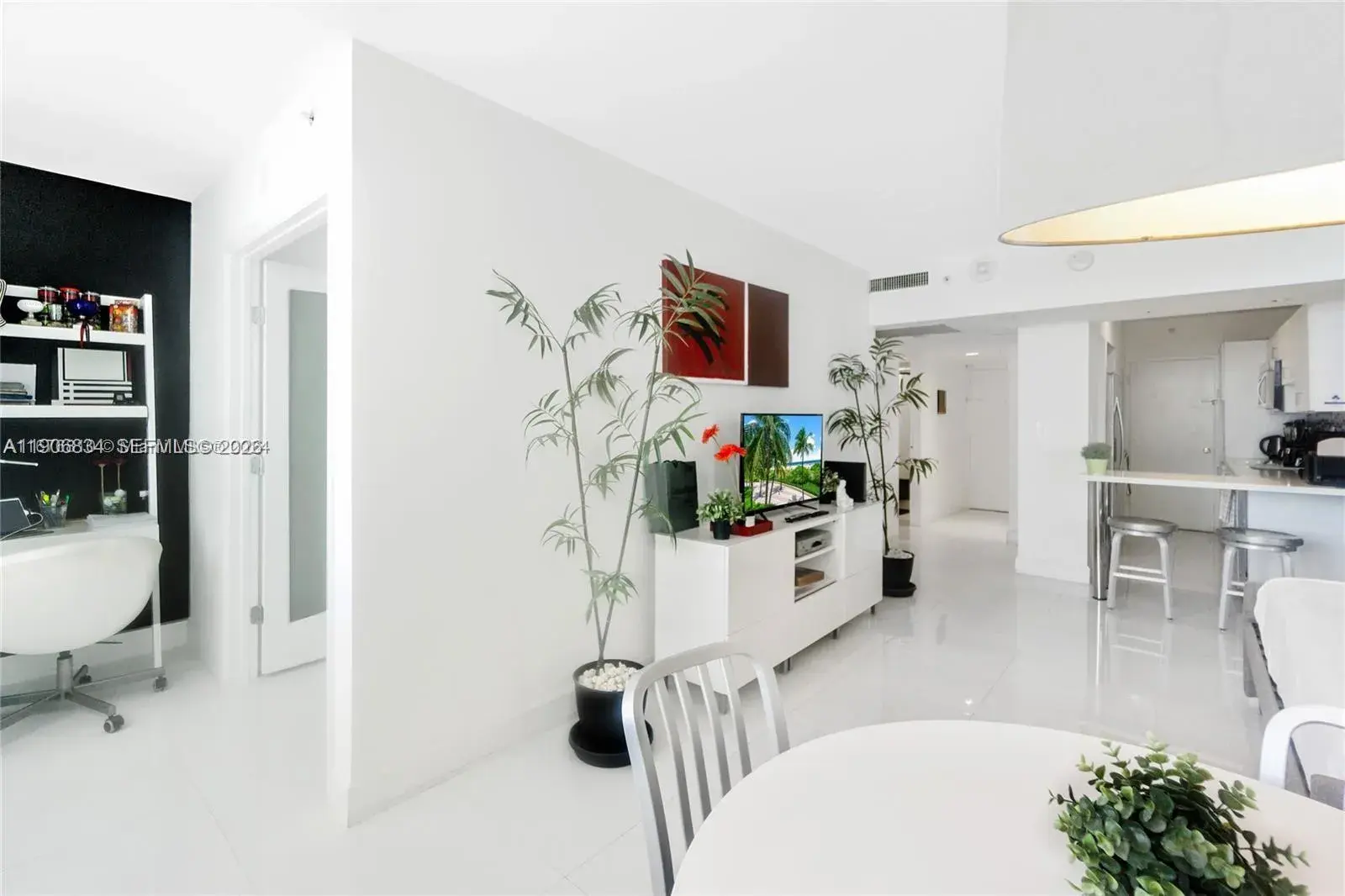 100 Lincoln Rd # 1201, Miami Beach FL 33139