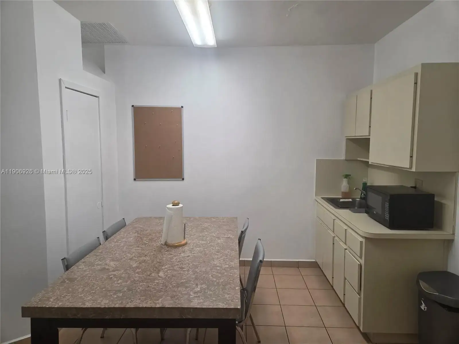 7315 SW 87th Ave # 3B, Miami FL 33173 photo 4