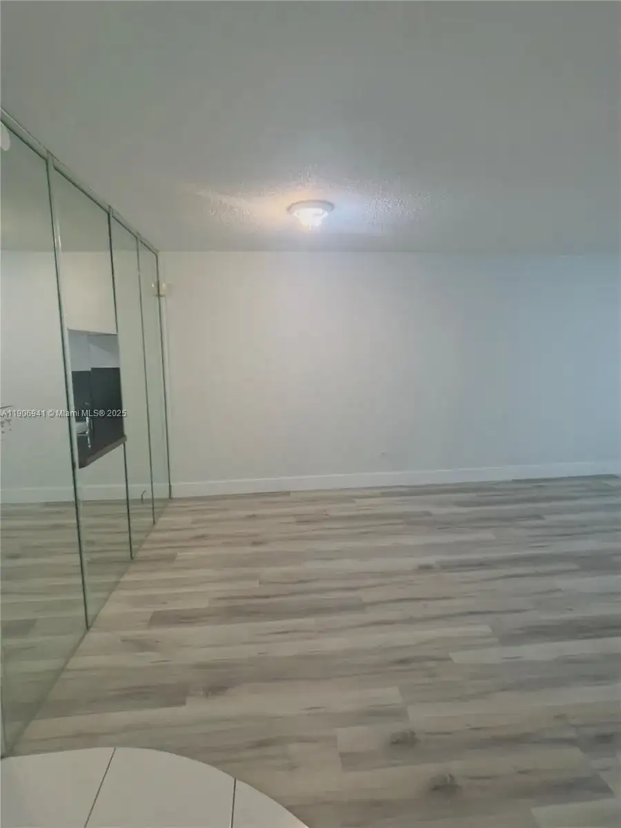 443 NE 195th St # 338, Miami FL 33179 photo 5