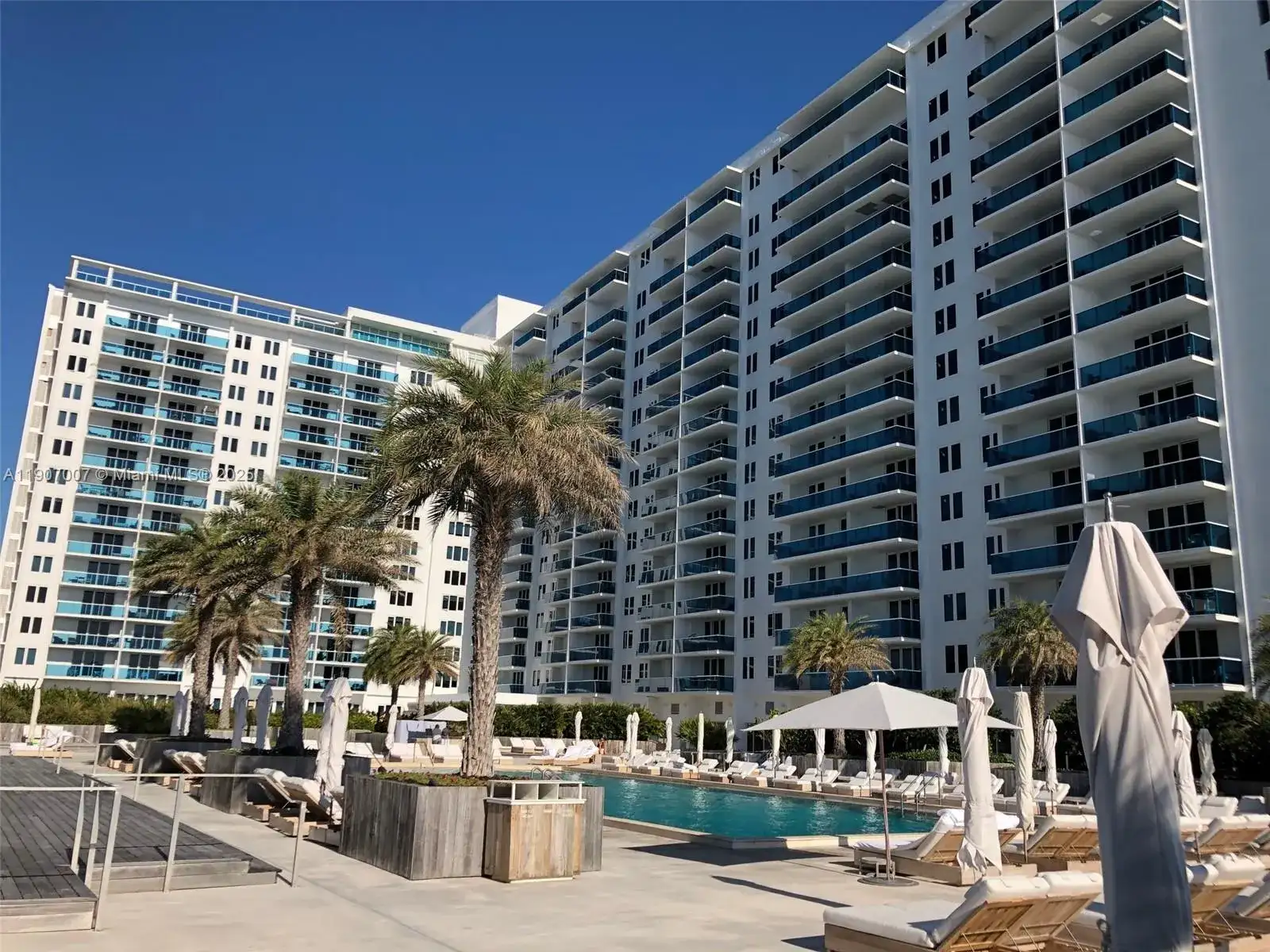 2301 COLLINS AV # 737, Miami Beach FL 33139 photo 2