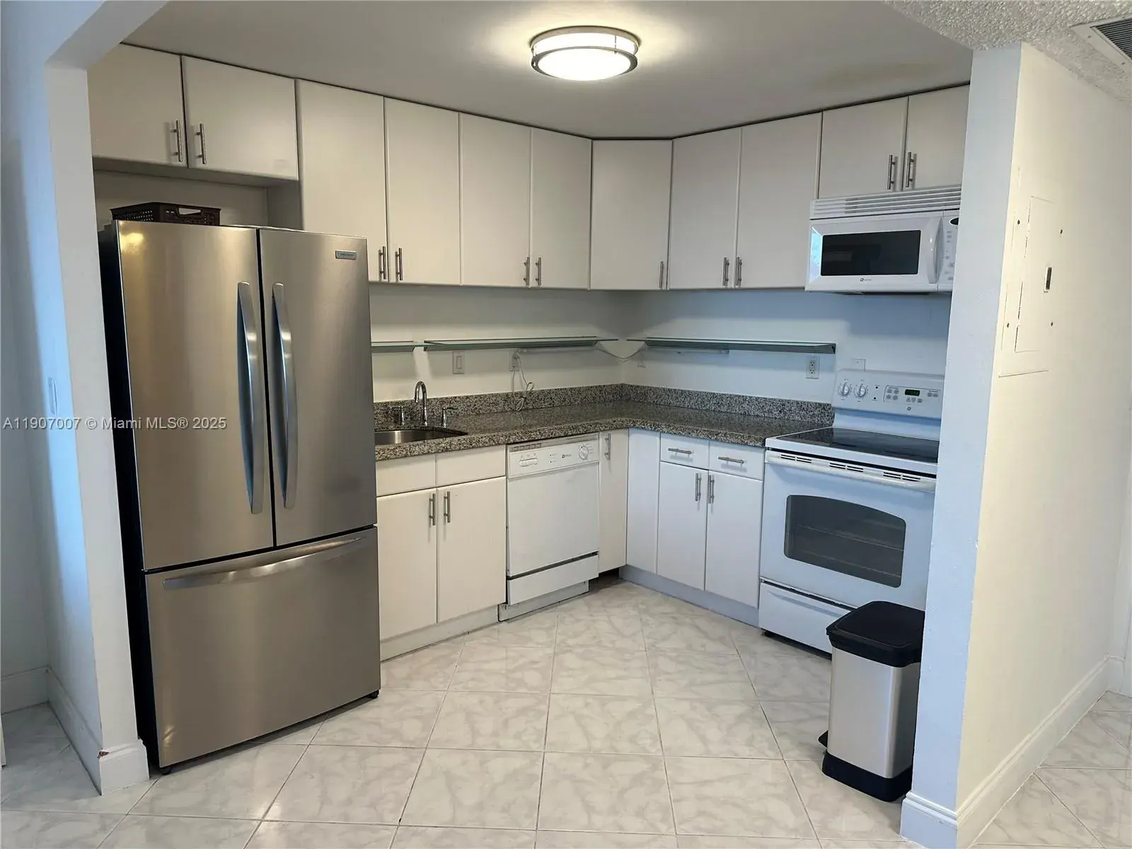2301 COLLINS AV # 737, Miami Beach FL 33139