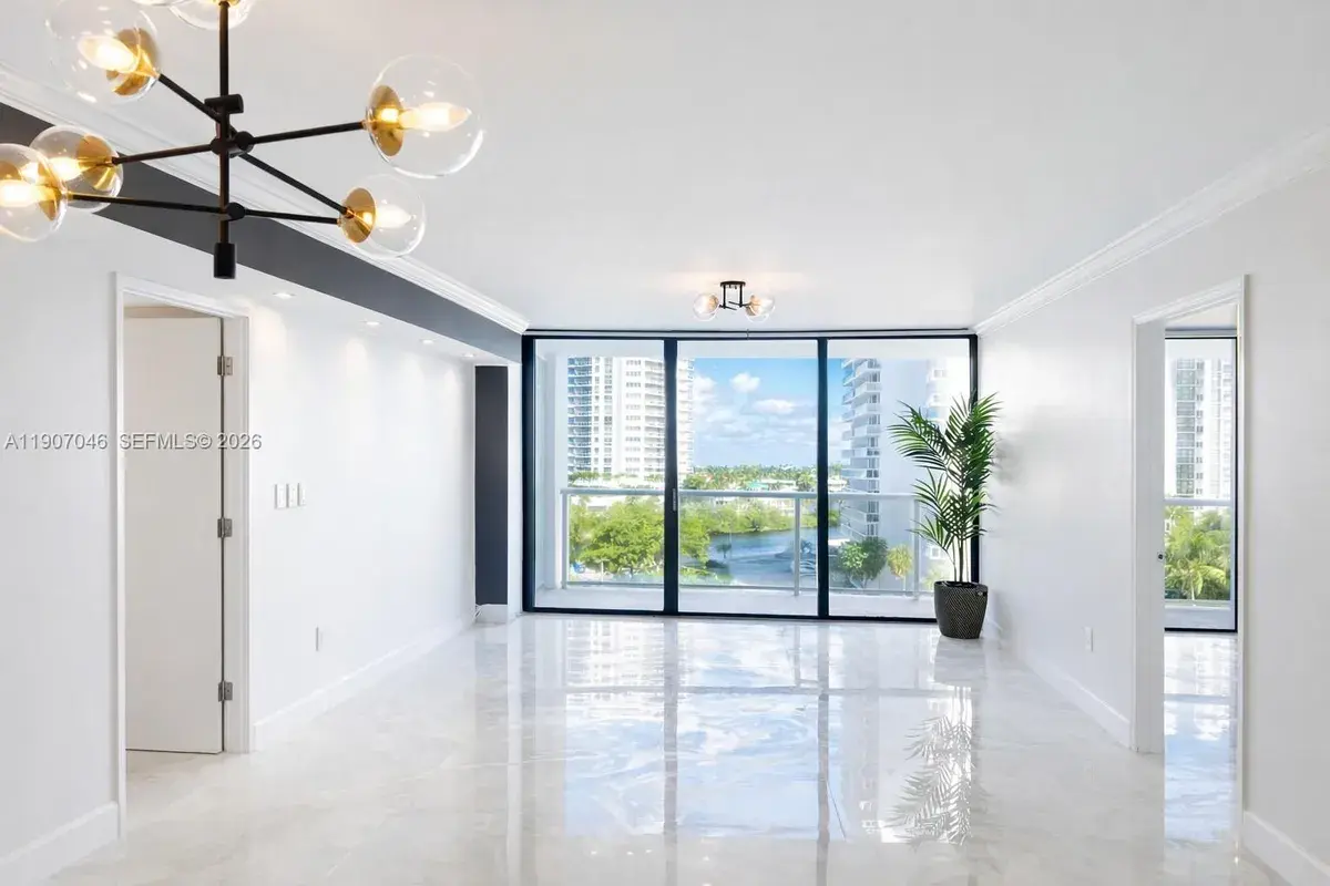 3731 N Country Club Dr # 622, Aventura FL 33180