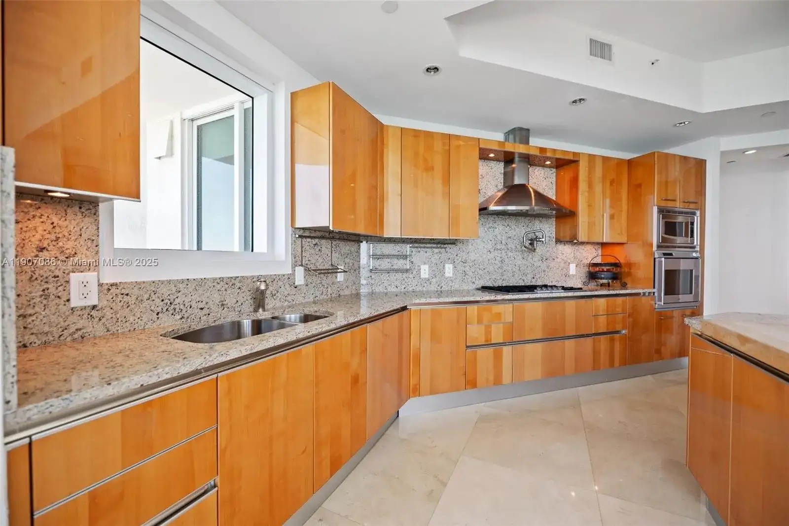 16051 Collins Ave # 1202, Sunny Isles Beach FL 33160 photo 5