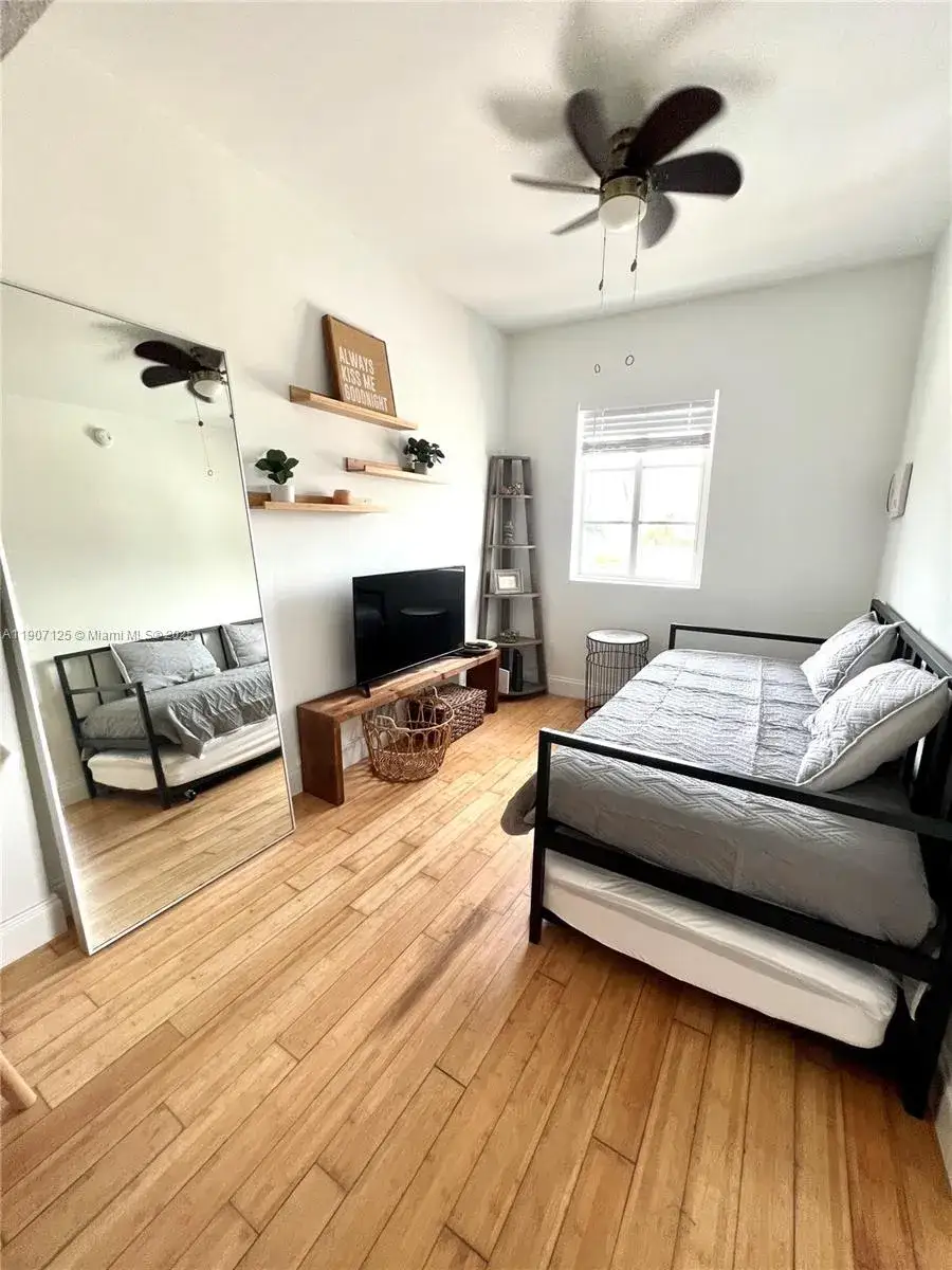 1 bedroom 1 bath Residential for sale at 8415 Harding Ave # 14, Miami Beach FL 33141