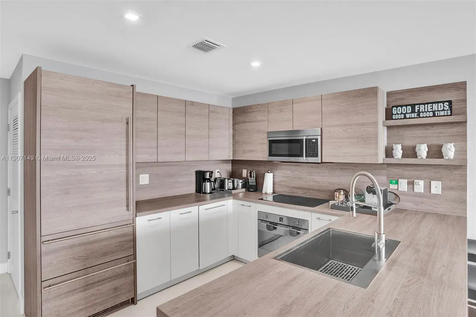 400 Sunny Isles Blvd # 2021, Sunny Isles Beach FL 33160